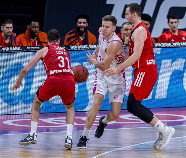 她们让韩国 她们让韩国